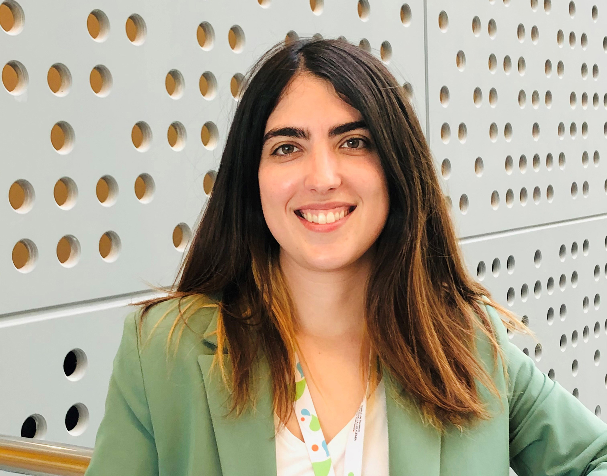 Dr Ana Angulo-Urarte receives a research grant from the CLOVES syndrome