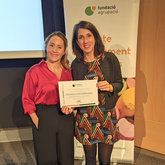 Lucía Fanlo y Biola M. Javierre reciben el premio Fundació Agrupació por su investigación sobre leucemia linfoblástica aguda pediátrica